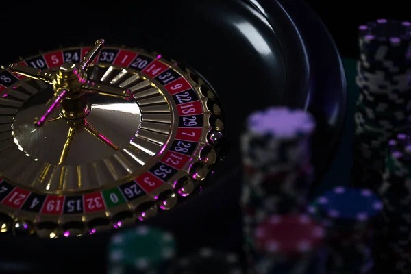 Live Dragon Tiger dealer at probet88 alternatif studio